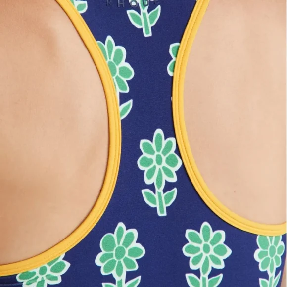 RHODE - Short & Top - Picture 2 of 10